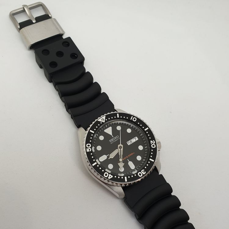22mm SEIKO Silicone Rubber Watch Band Black 2